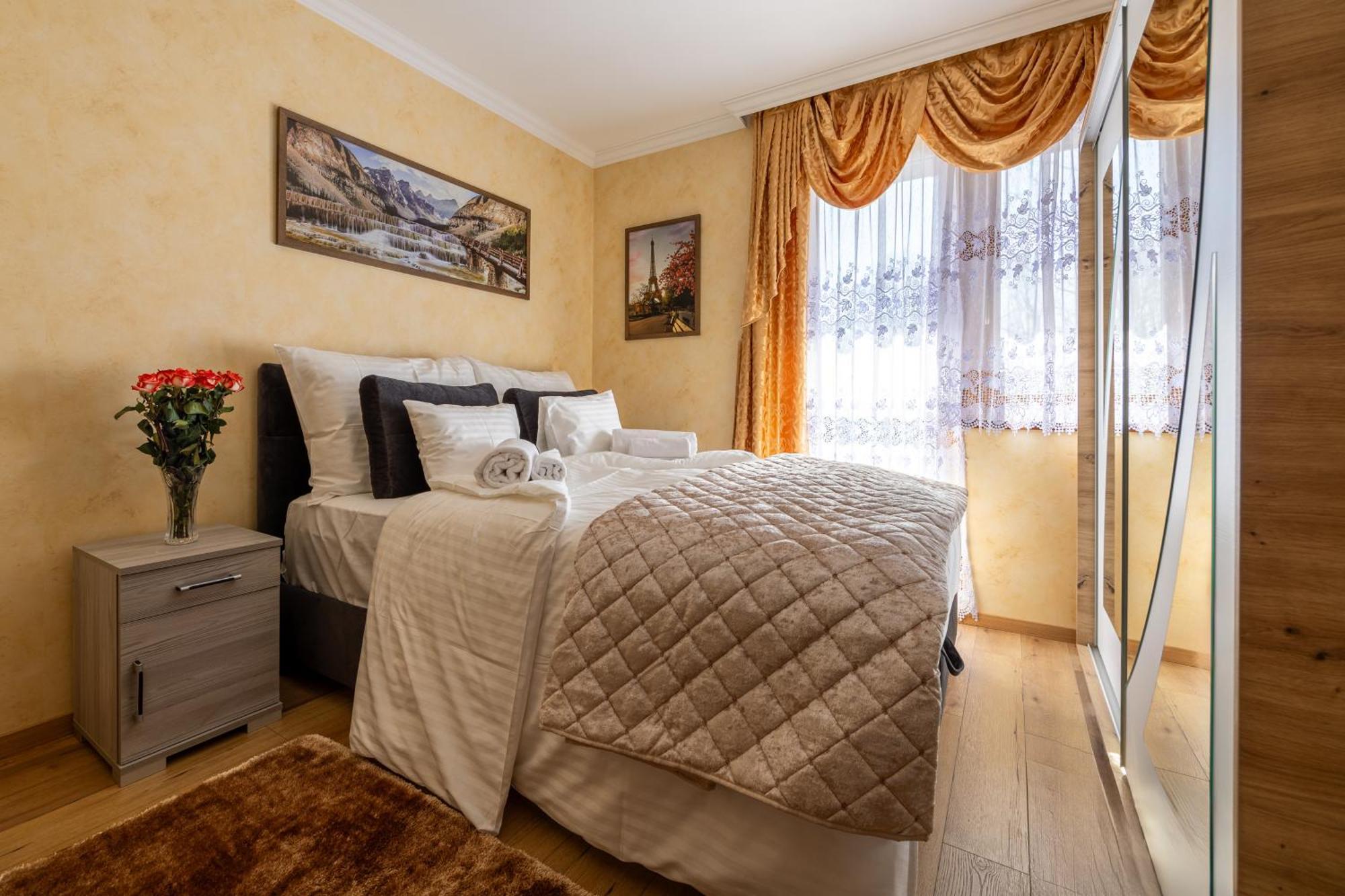 Bed and Breakfast Voeroes Alom Panzio Tiszakécske Exteriér fotografie