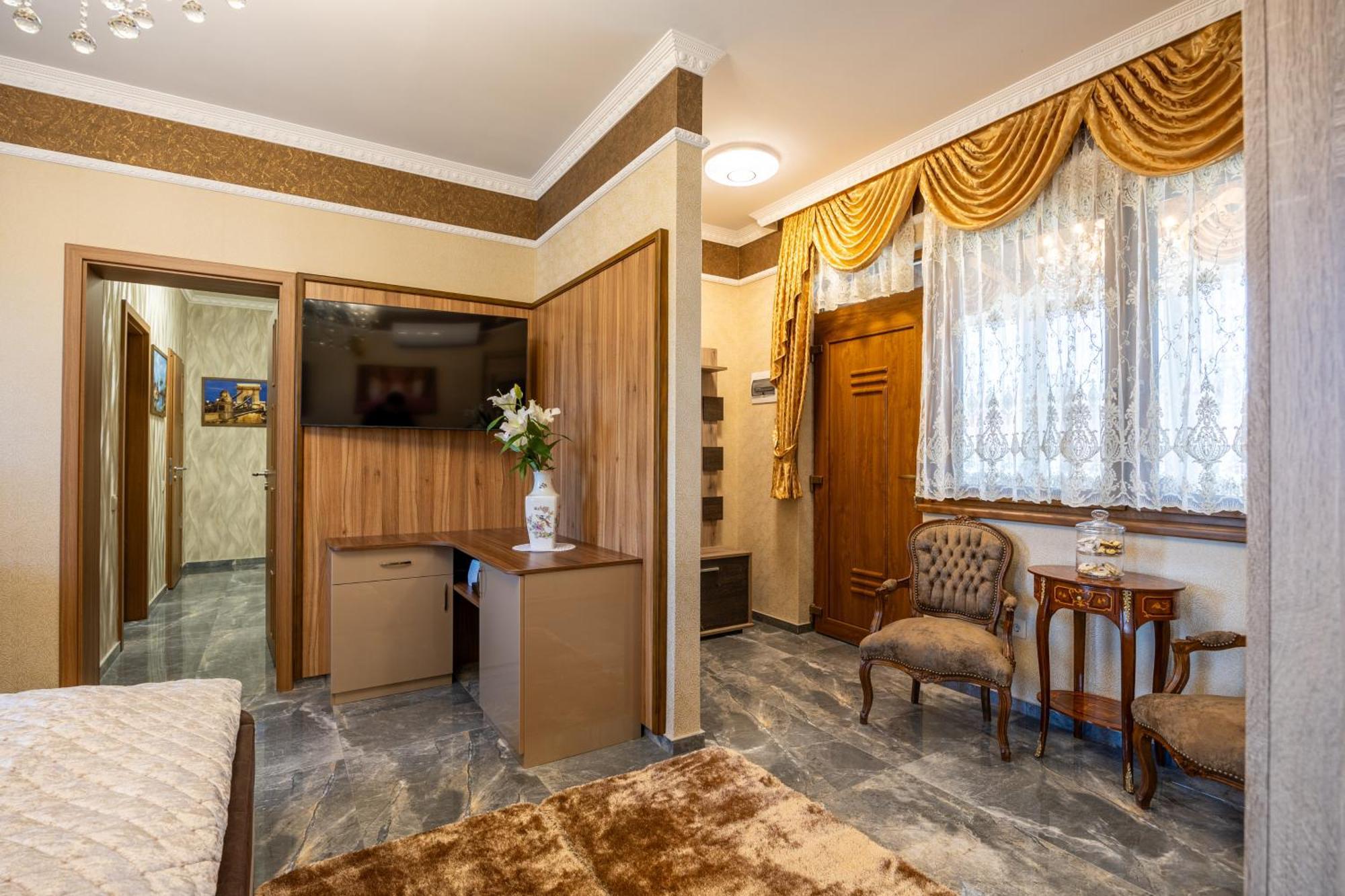 Bed and Breakfast Voeroes Alom Panzio Tiszakécske Exteriér fotografie